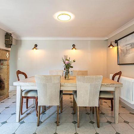 The Belle - A Lovingly Converted Grade II Listed Home From Home In Bakewell Extérieur photo