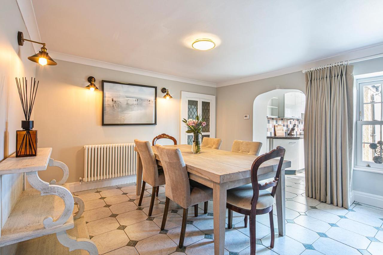 The Belle - A Lovingly Converted Grade II Listed Home From Home In Bakewell Extérieur photo